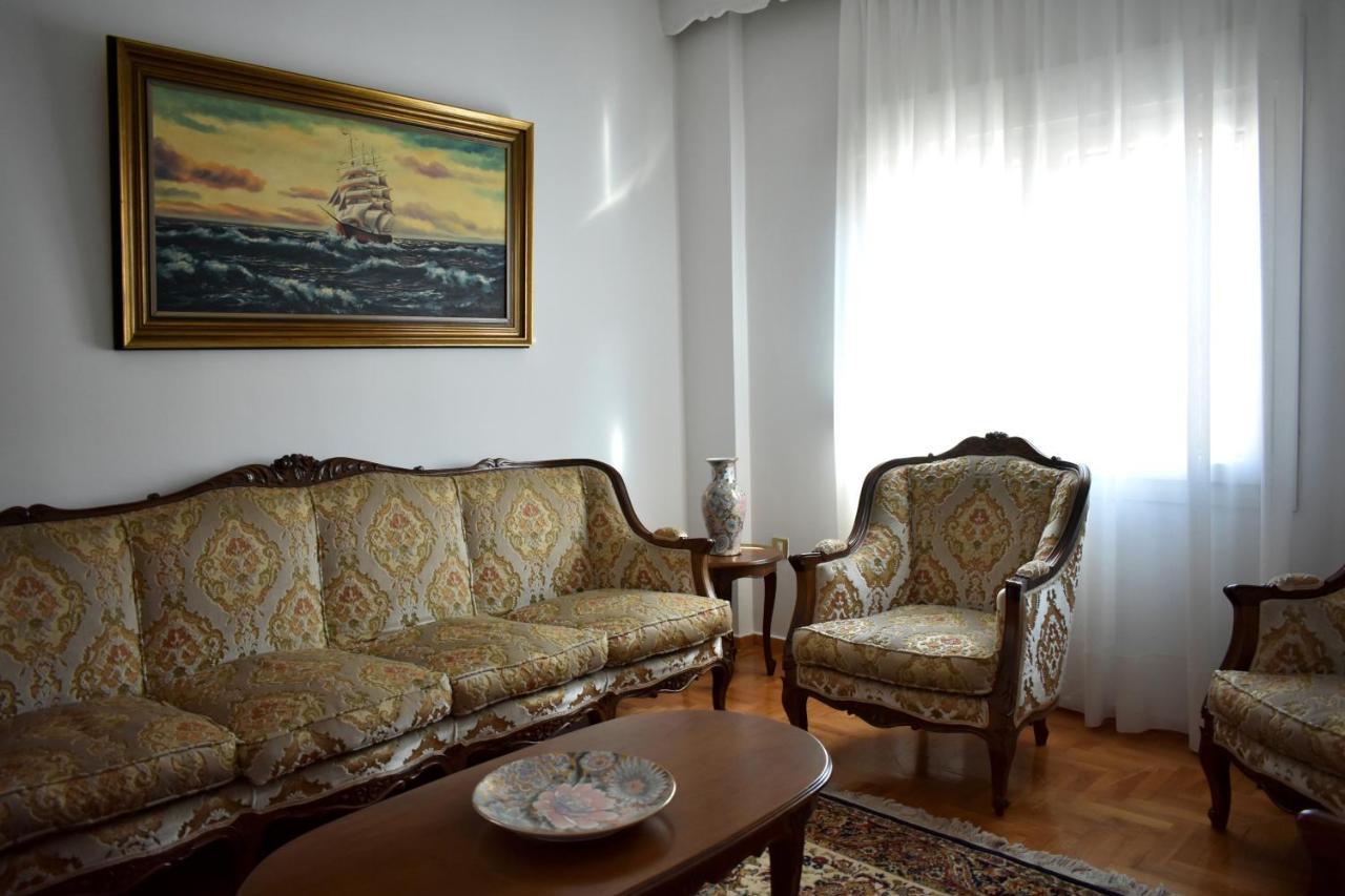 Κεντρικό Και Ευρύχωρο Οροφοδιαμέρισμα Kesriye Dış mekan fotoğraf